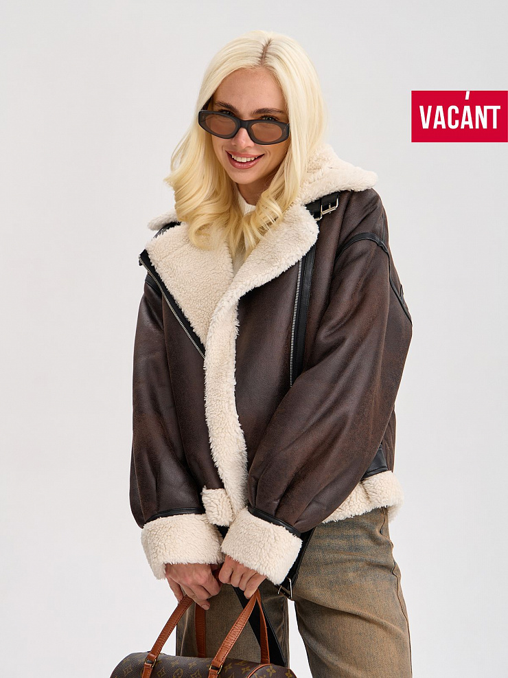 Дубленка женская демисезонная VACANT, коричневая, модель 34745