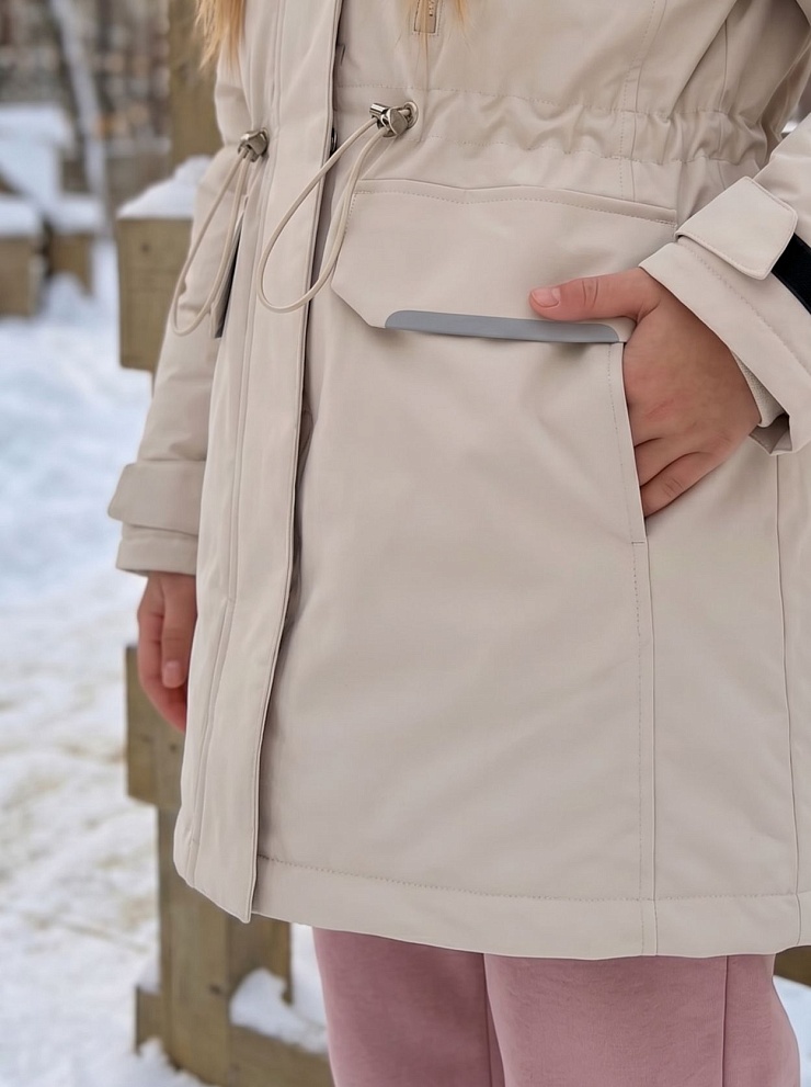 Куртка для девочки зимняя BRITT, светло-серая, модель 65618