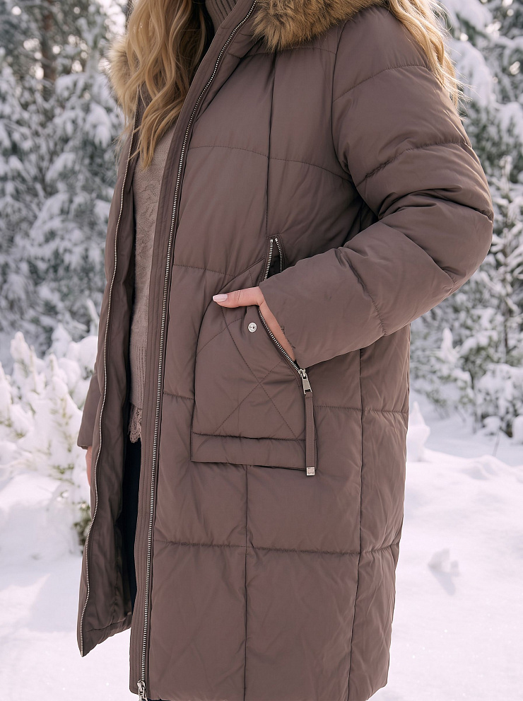 Пуховик женский зимний LAWINTER, коричневый, модель 86389