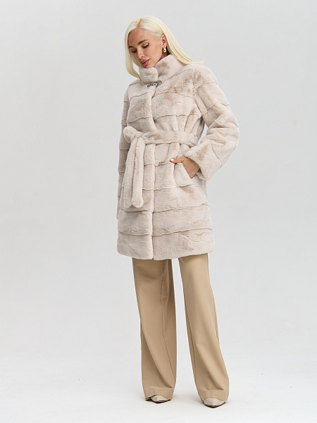 Шуба LAWINTER  модель 53961, цвет Молочный