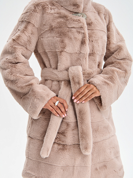 Шуба LAWINTER  модель 53961, цвет Пудра