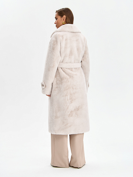 Шуба LAWINTER  модель 53576, цвет Молочный