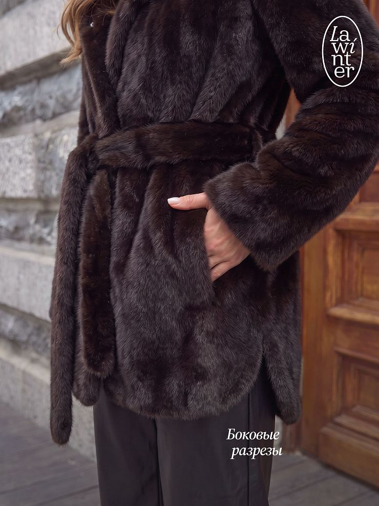 Шуба женская зимняя LAWINTER, темно-коричневая, модель 54262
