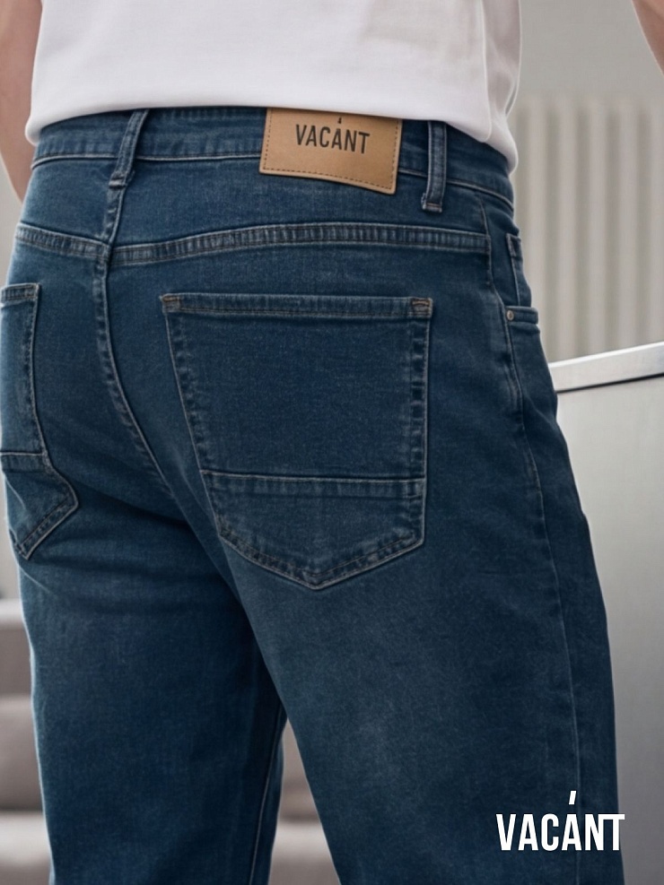 Джинсы мужские демисезонные VACANT, темно-синие, модель 104301