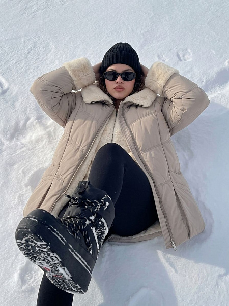 Куртка женская зимняя LAWINTER, светло-бежевая, модель 86170