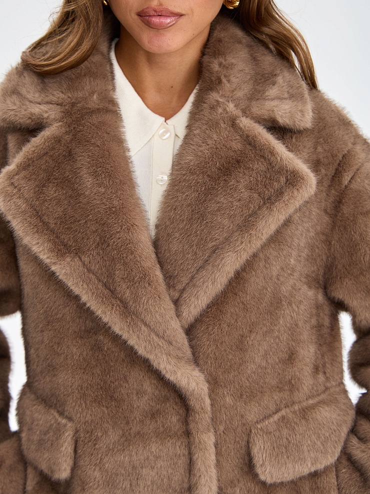 Шуба женская зимняя LAWINTER, кофе, модель 53683