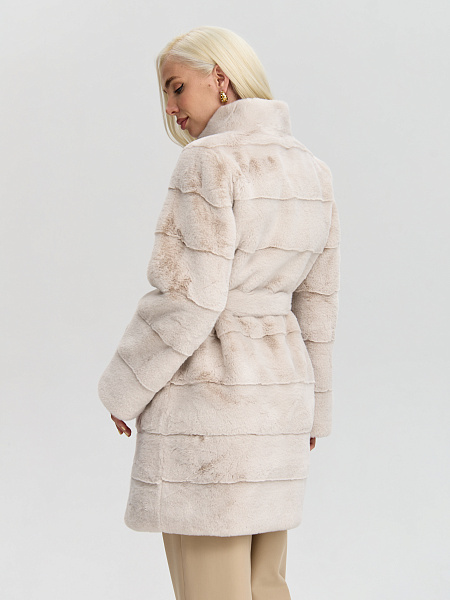 Шуба LAWINTER  модель 53961, цвет Молочный