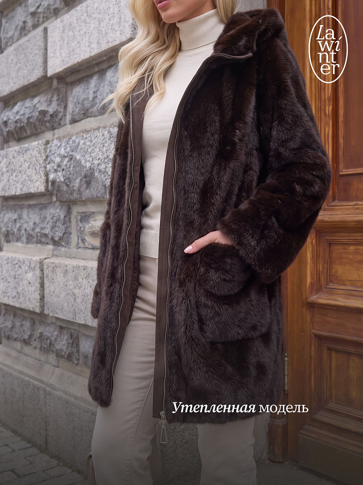 Шуба женская зимняя LAWINTER, коричневая, модель 55306