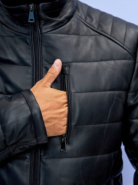 Куртка GRIZMAN  модель 4375, цвет Черный