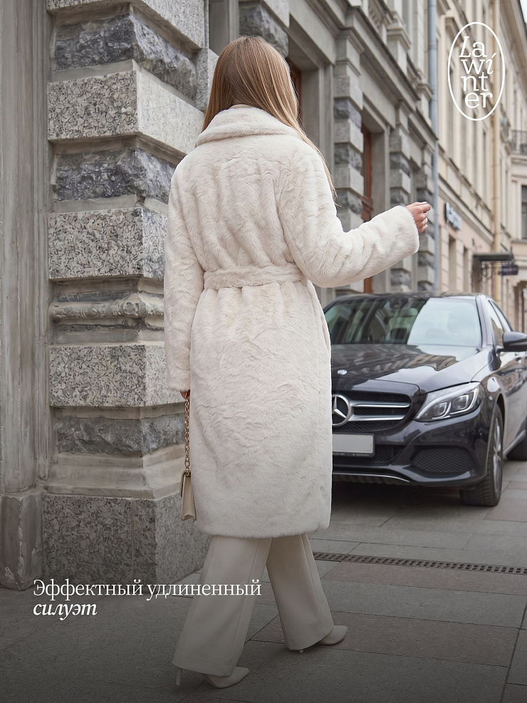 Шуба женская зимняя LAWINTER, молочная, модель 55372