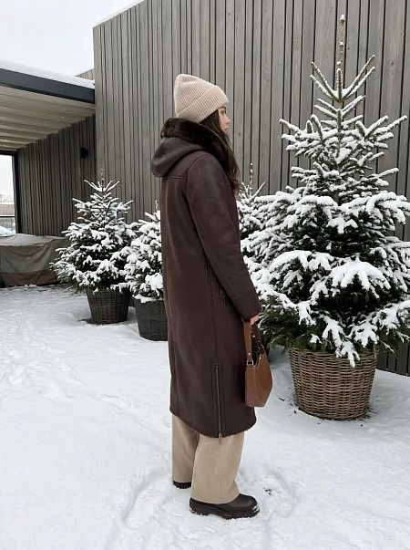 Дубленка женская зимняя LAWINTER, коричневая, модель 36910