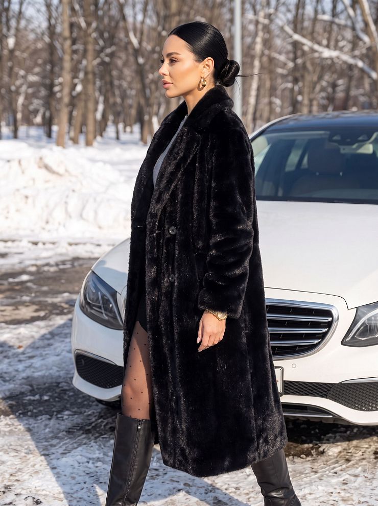 Шуба женская зимняя LAWINTER, черная, модель 55845