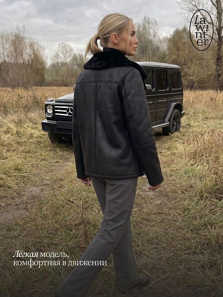Дубленка женская зимняя LAWINTER, черная, модель 3588