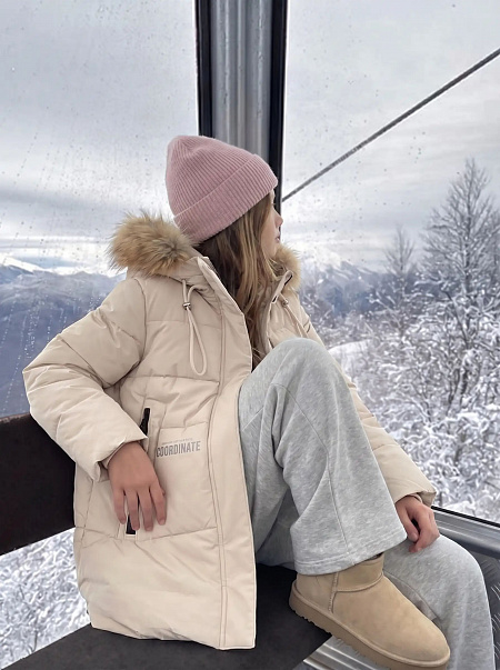 Куртка для девочки зимняя BRITT, бежевая, модель 63832