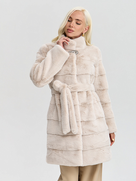 Шуба LAWINTER  модель 53961, цвет Молочный