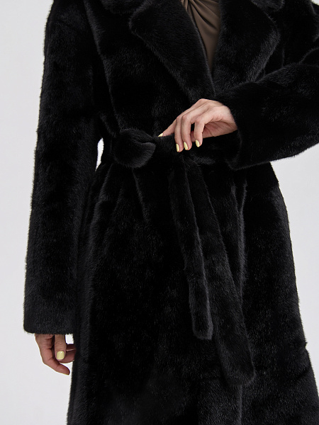 Шуба LAWINTER  модель 53933, цвет Черный