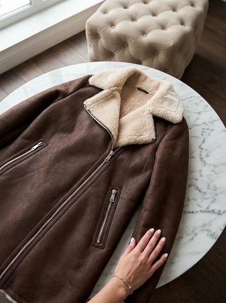 Дубленка женская зимняя LAWINTER, коричневая, модель 35796