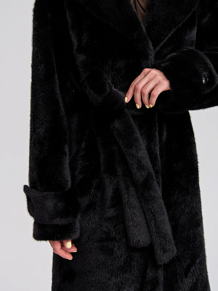Шуба LAWINTER  модель 53576, цвет Черный