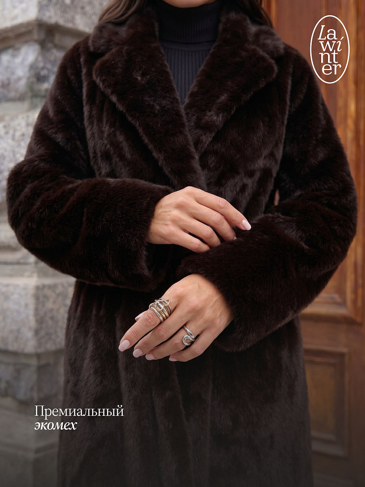 Шуба женская зимняя LAWINTER, коричневая, модель 55845