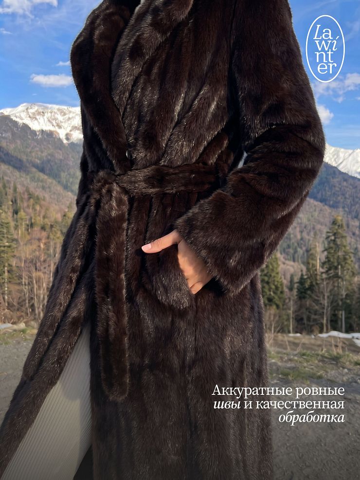Шуба женская зимняя LAWINTER, коричневая, модель 55845